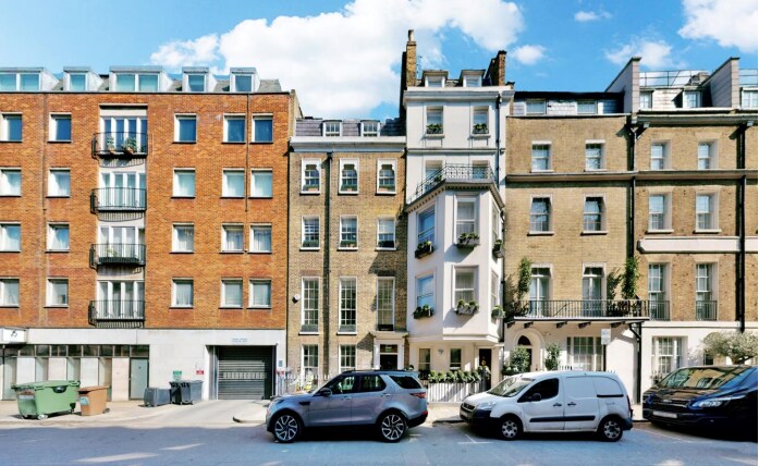 15 Half Moon St, Londres à louer - Photo de l’immeuble – Image 1 sur 4