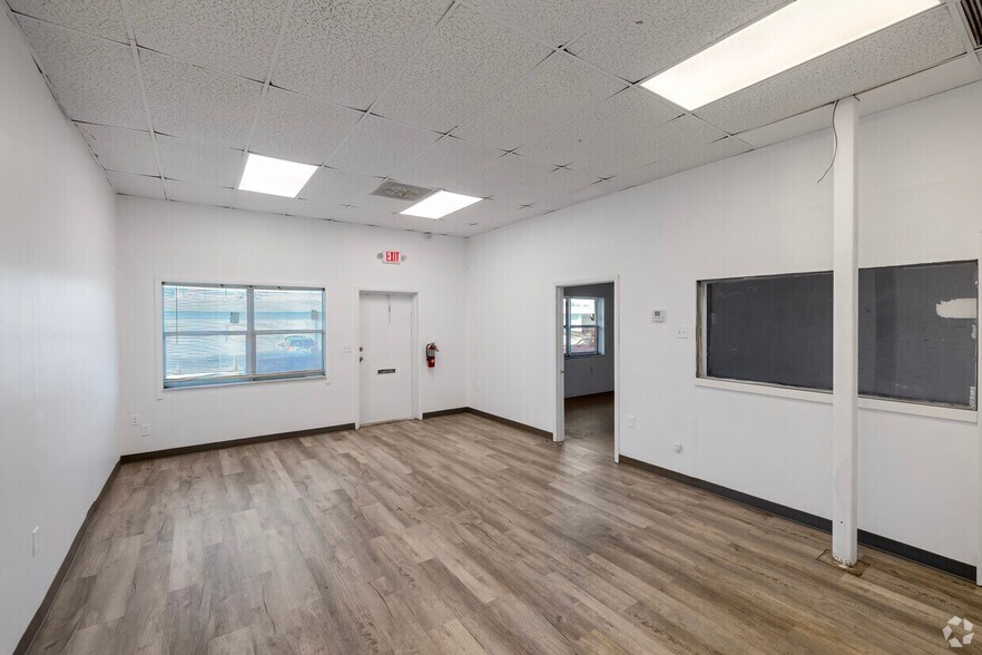 400-650 NE 27th St, Pompano Beach, FL à louer - Photo intérieure – Image 3 sur 7