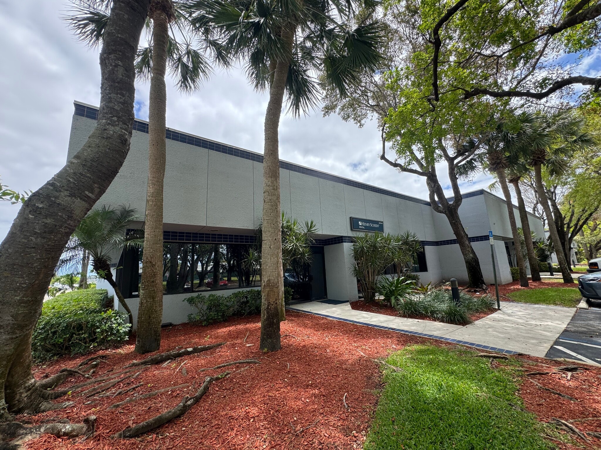 5440 NW 33rd Ave, Fort Lauderdale, FL à louer Photo intérieure– Image 1 sur 35