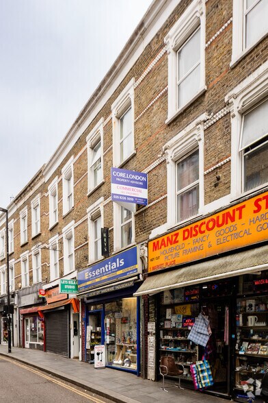 2 Market Pl, Londres à vendre - Photo de l’immeuble – Image 2 sur 2