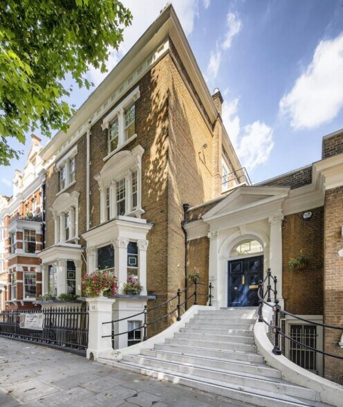 15 Holland Park Gdns, Londres à vendre - Photo de l’immeuble – Image 2 sur 12