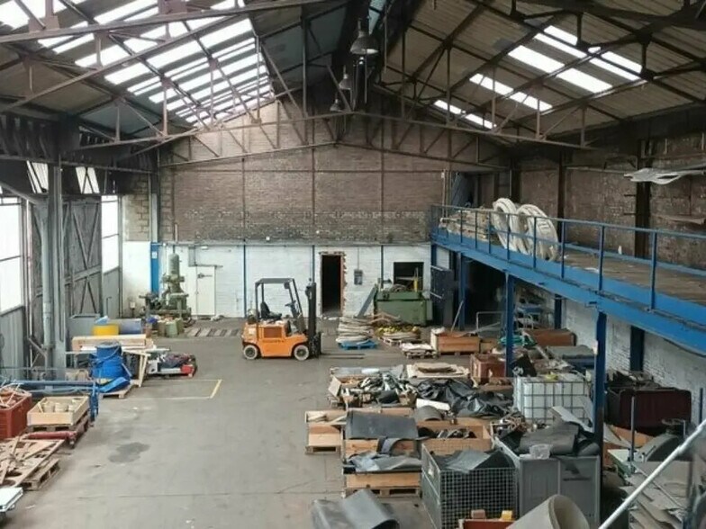 Local d’activités dans Le Havre à louer - Photo de l’immeuble – Image 1 sur 1
