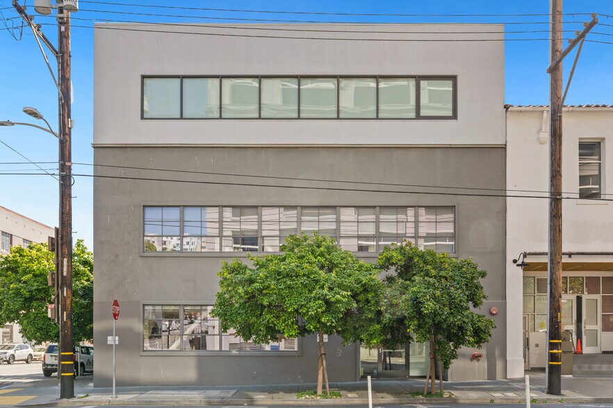 850 Battery St, San Francisco, CA à louer - Photo de l’immeuble – Image 2 sur 15