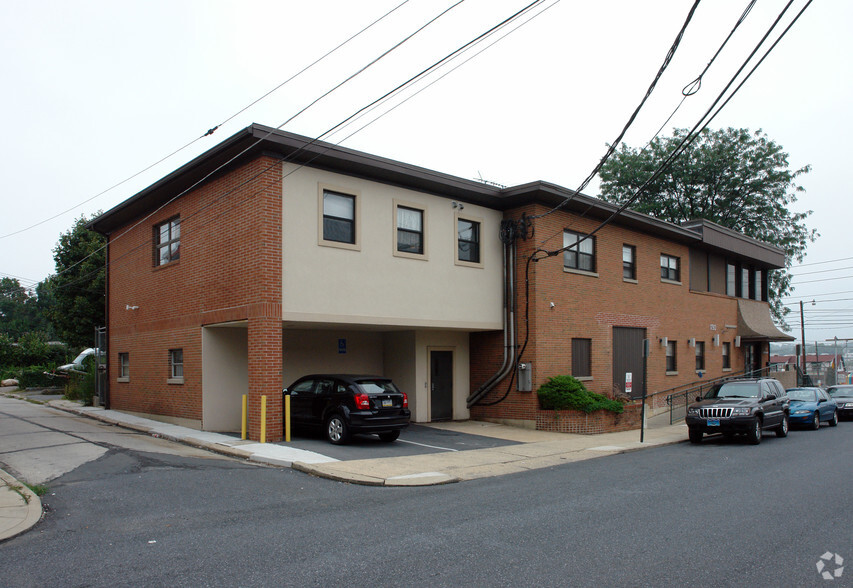 1726-1730 W Chew St, Allentown, PA à vendre - Photo de l’immeuble – Image 2 sur 27