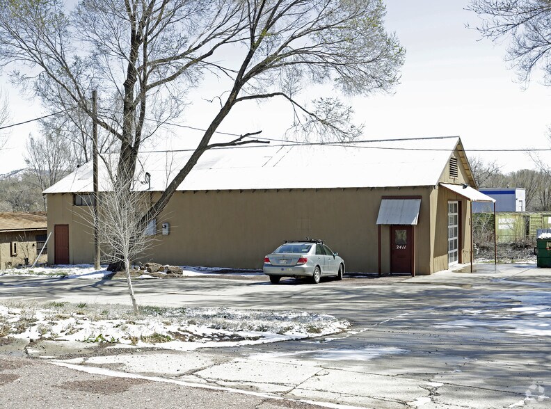 2411 Sinton Rd, Colorado Springs, CO à louer - Photo principale – Image 1 sur 3