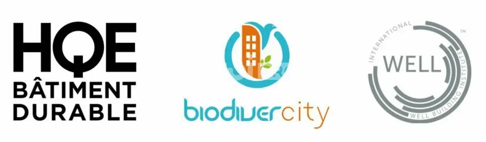 Bureau dans Pau à vendre - Photo de l’immeuble – Image 2 sur 5