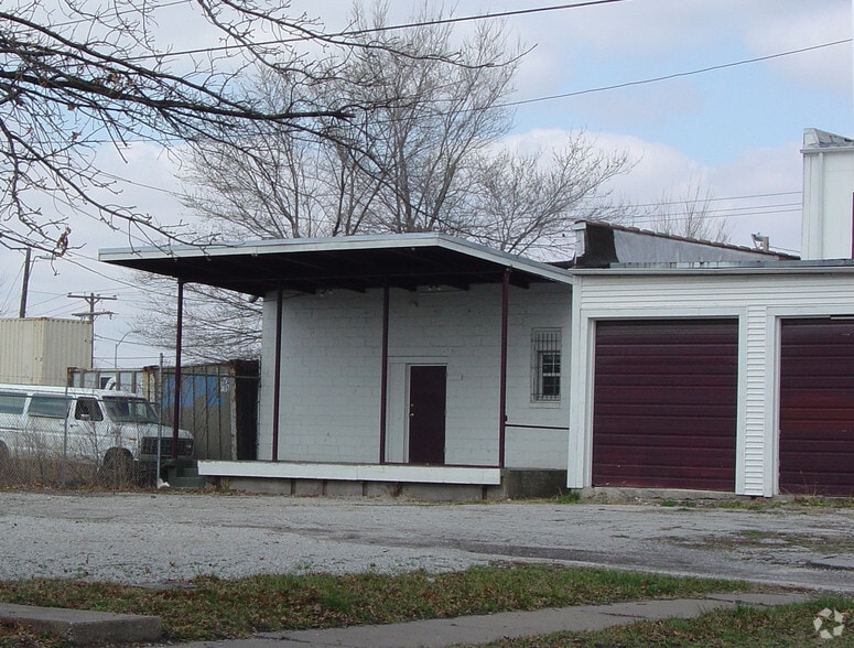6319-6123 Stadium Dr, Kansas City, MO à vendre - Photo de l’immeuble – Image 3 sur 10