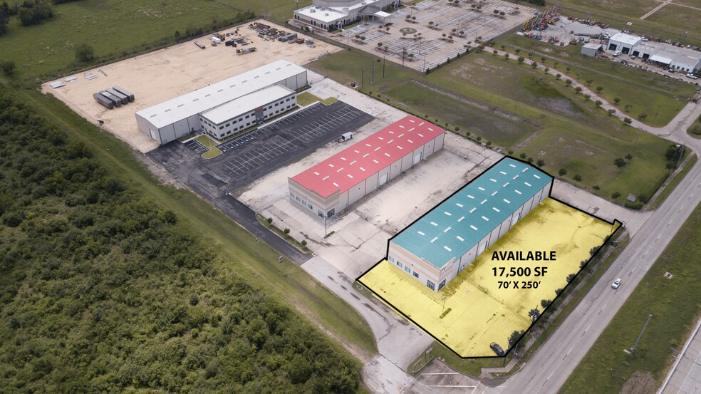 4680 S Sam Houston Pky E, Houston, TX à louer - Photo de l’immeuble – Image 3 sur 8