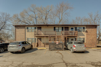 Plus de détails pour 913 Joliet Dr, Cahokia, IL - Logement à vendre