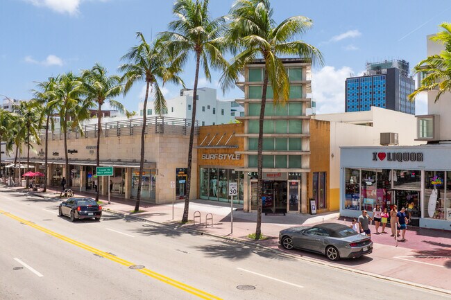Plus de détails pour 235 Lincoln Rd, Miami Beach, FL - Bureau, Local commercial à louer