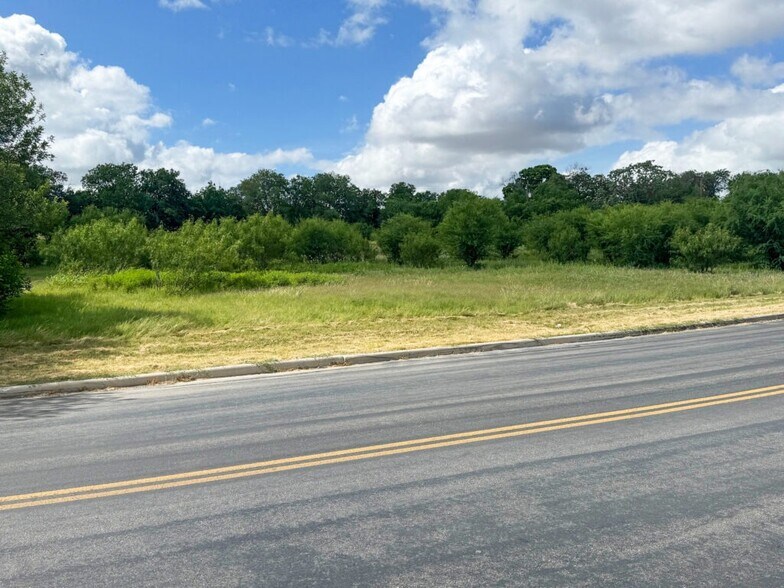 5501 Larkdale Dr, San Antonio, TX à vendre - Autre – Image 2 sur 6