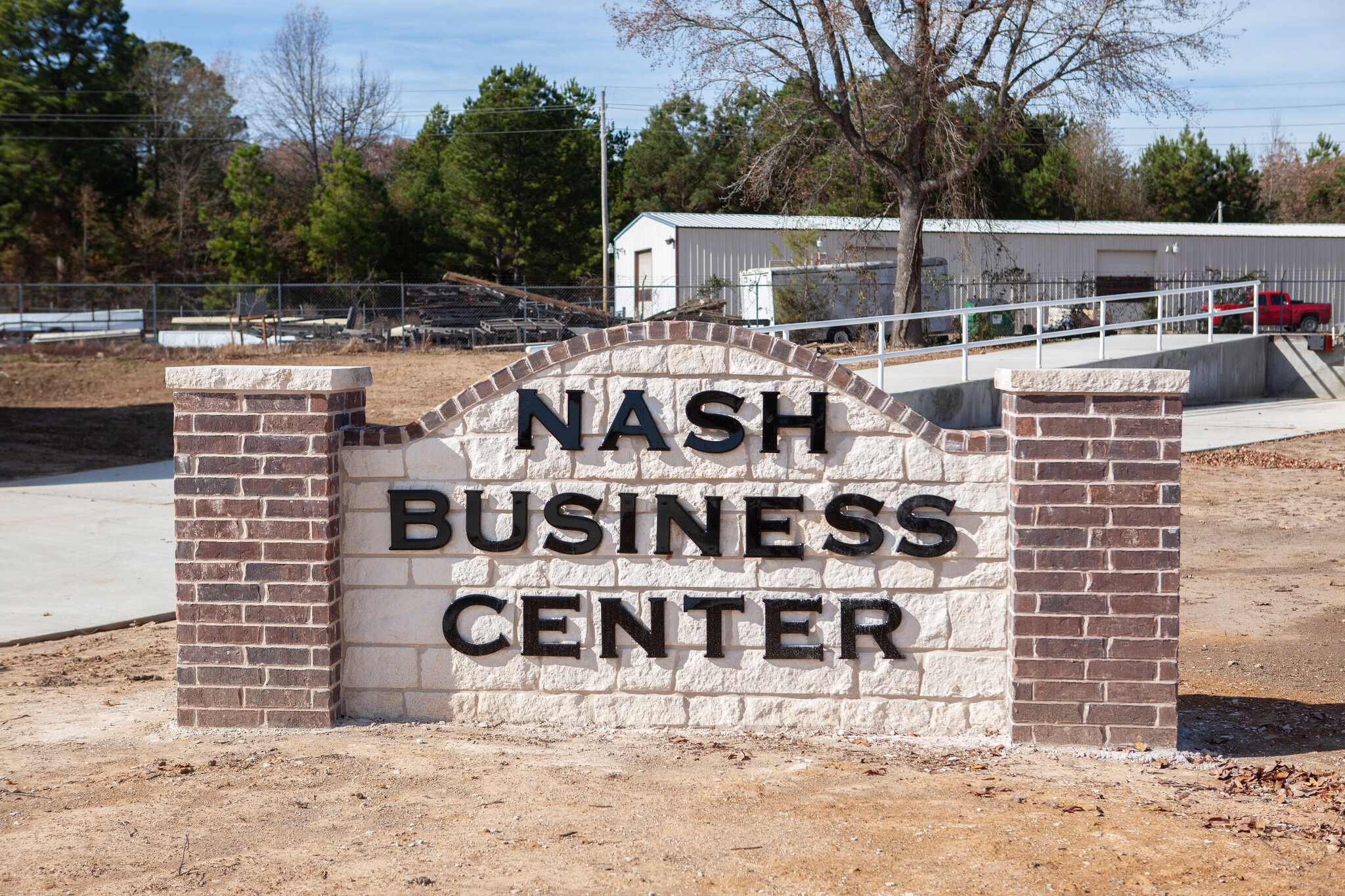 7111 Alumax Rd, Nash, TX à louer Photo principale– Image 1 sur 8