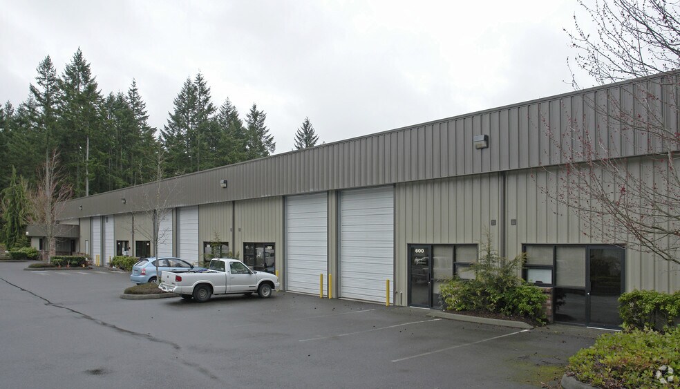 8294 28th Ct NE, Lacey, WA à louer - Photo de l’immeuble – Image 2 sur 2