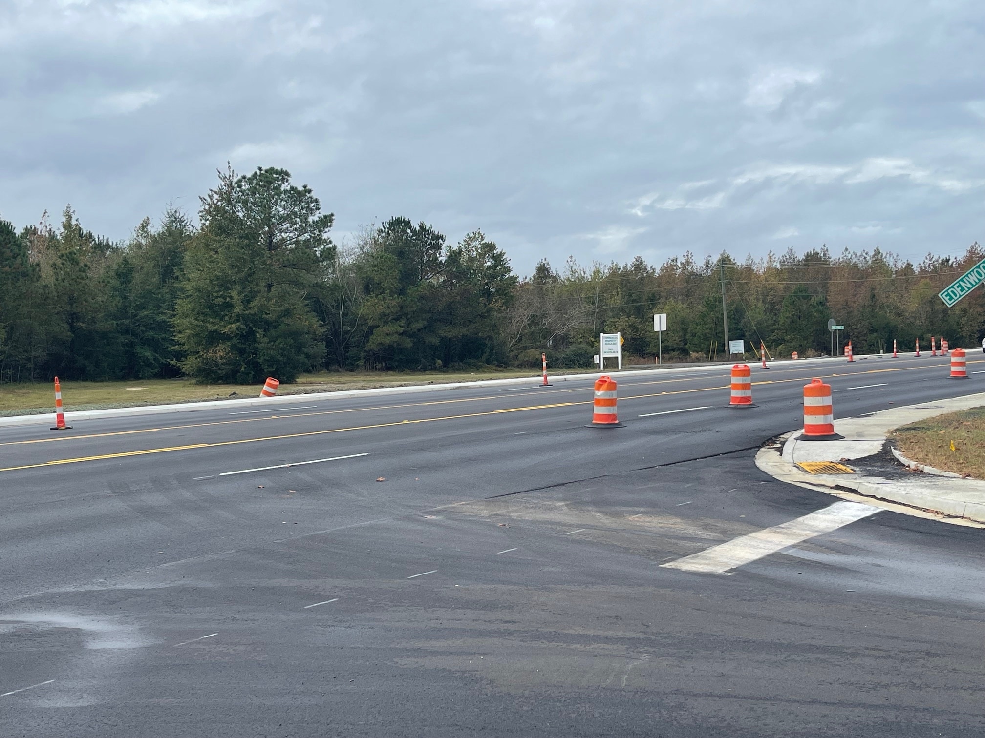 James Turner Rd, Effingham, SC à louer Photo principale– Image 1 sur 29