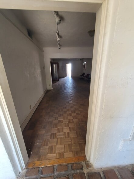 1433 N 1st St, Phoenix, AZ à louer - Photo de l’immeuble – Image 3 sur 5