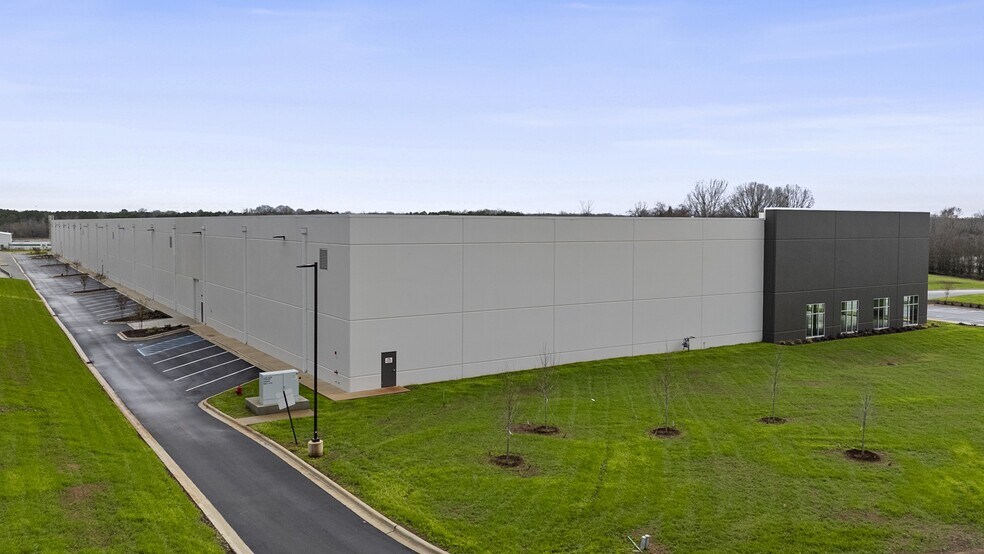 1895 Remington Trl, Huntsville, AL à louer - Photo de l’immeuble – Image 3 sur 9