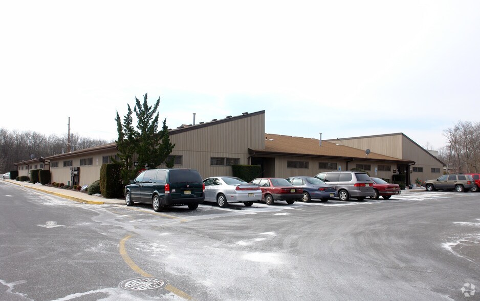 525 Highway 70, Lakewood, NJ à louer - Photo principale – Image 1 sur 4