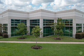 Plus de détails pour 7701 W Little York Rd, Houston, TX - Local d'activités à louer
