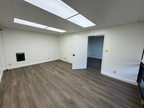 2534-2544 Seaboard Ave, San Jose, CA à louer Photo intérieure– Image 2 sur 10