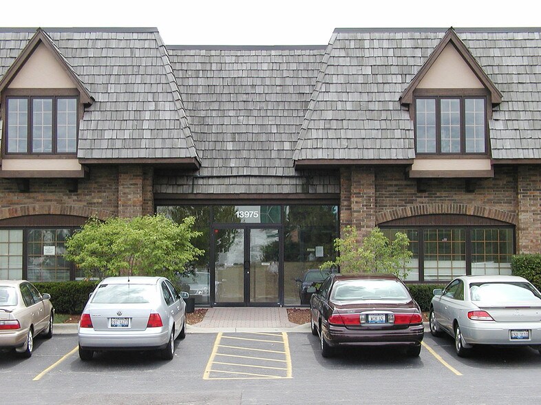 13975 W Polo Trail Dr, Lake Forest, IL à vendre - Autre – Image 2 sur 6