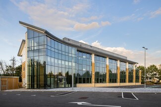 Plus de détails pour 400 Dashwood Lang Rd, Addlestone - Bureau à louer