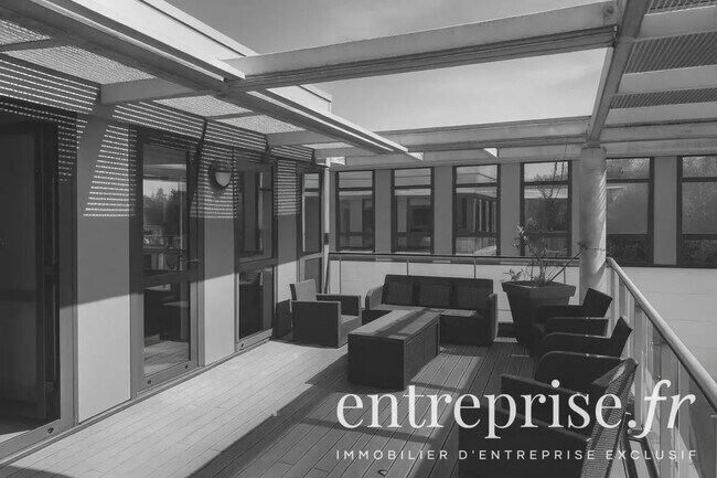 Plus de détails pour Bureau à vendre