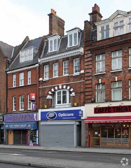 318 Mare St, Londres à louer - Photo principale – Image 1 sur 3