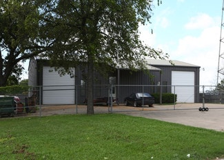 Plus de détails pour 203 N Hampton Rd, Crowley, TX - Industriel/Logistique à louer