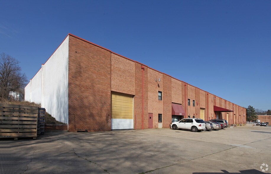 5700-5712 Lafayette Pl, Hyattsville, MD à louer - Photo de l’immeuble – Image 3 sur 4