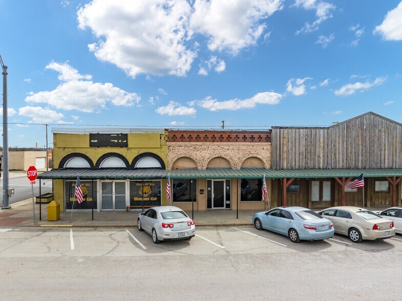 103 W Main St, Itasca, TX à vendre - Photo de l’immeuble – Image 2 sur 39
