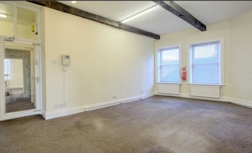 16 Swadford St, Skipton à louer Photo intérieure– Image 2 sur 4