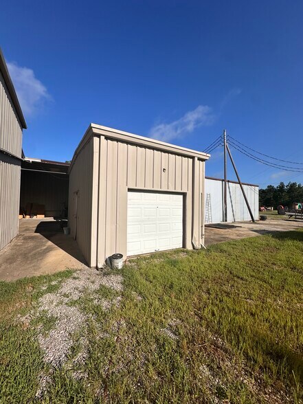 5055 Edgefield Rd, Trenton, SC à vendre - Photo de l’immeuble – Image 2 sur 22