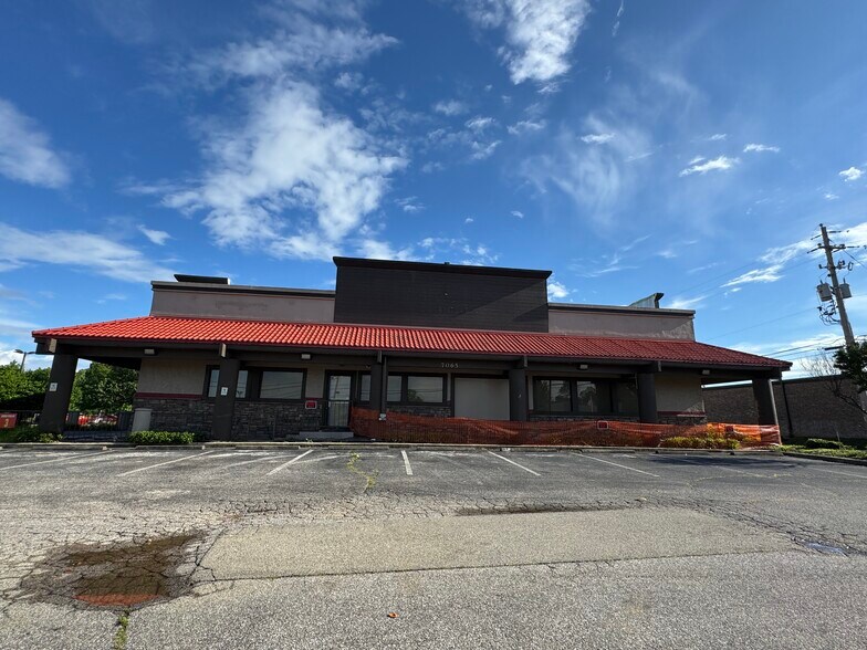 7065 Winchester Rd, Memphis, TN à vendre - Photo de l’immeuble – Image 2 sur 14