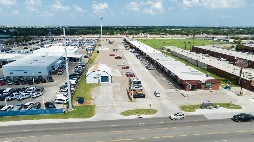 4701 Ayers St, Corpus Christi, TX à louer - Photo de l’immeuble – Image 2 sur 5