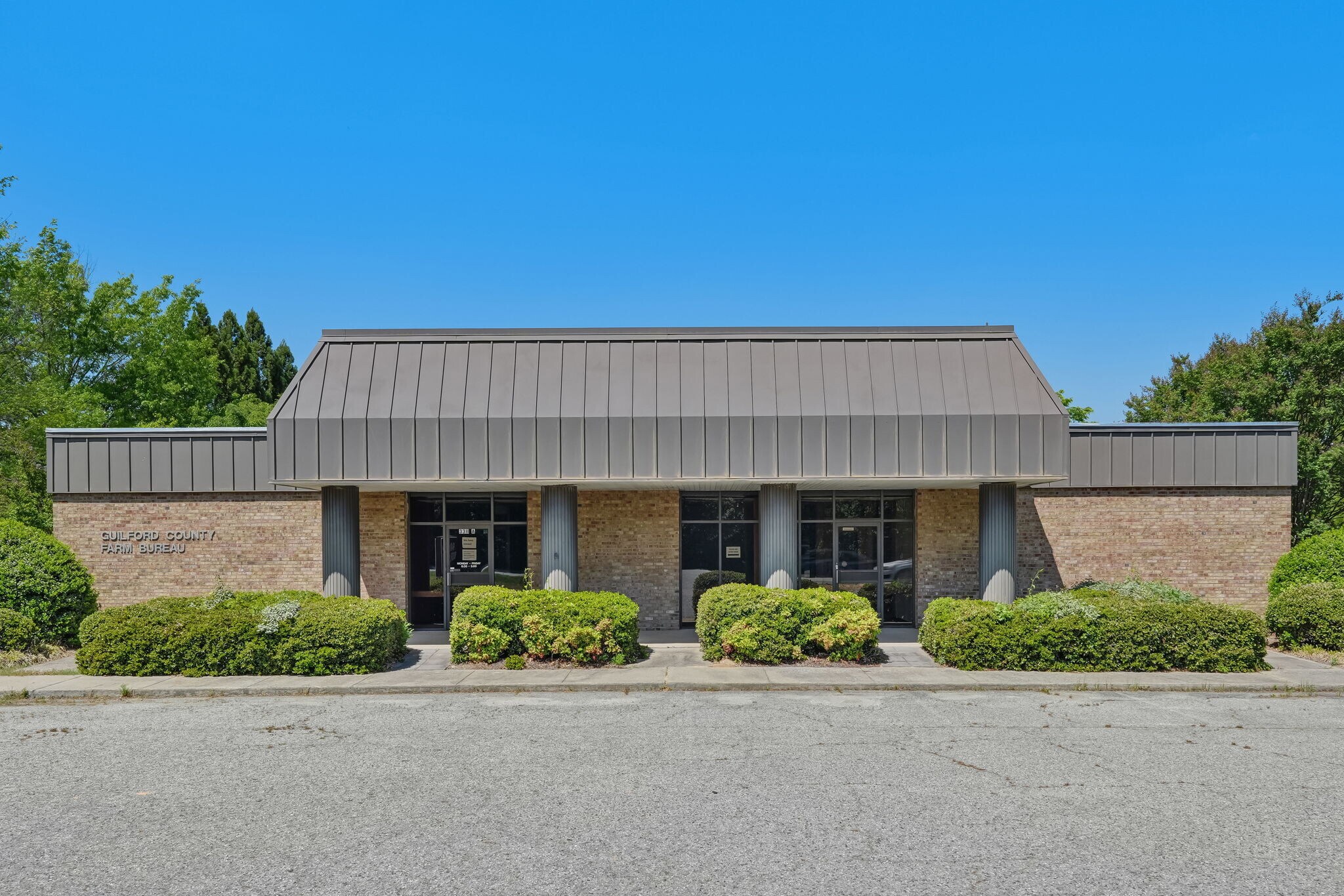 3311 Burlington Rd, Greensboro, NC à vendre Photo de l’immeuble– Image 1 sur 69