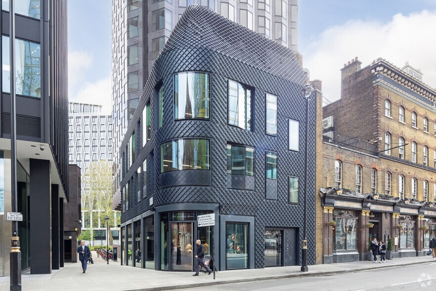 The Gate House, Londres à louer - Photo principale – Image 1 sur 4