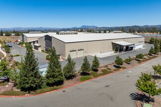 Plus de détails pour 3300 N Laughlin Rd, Santa Rosa, CA - Industriel/Logistique à louer