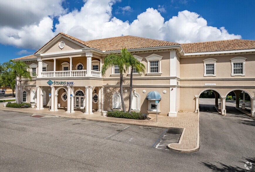 201 Center Rd, Venice, FL à vendre - Photo principale – Image 1 sur 17