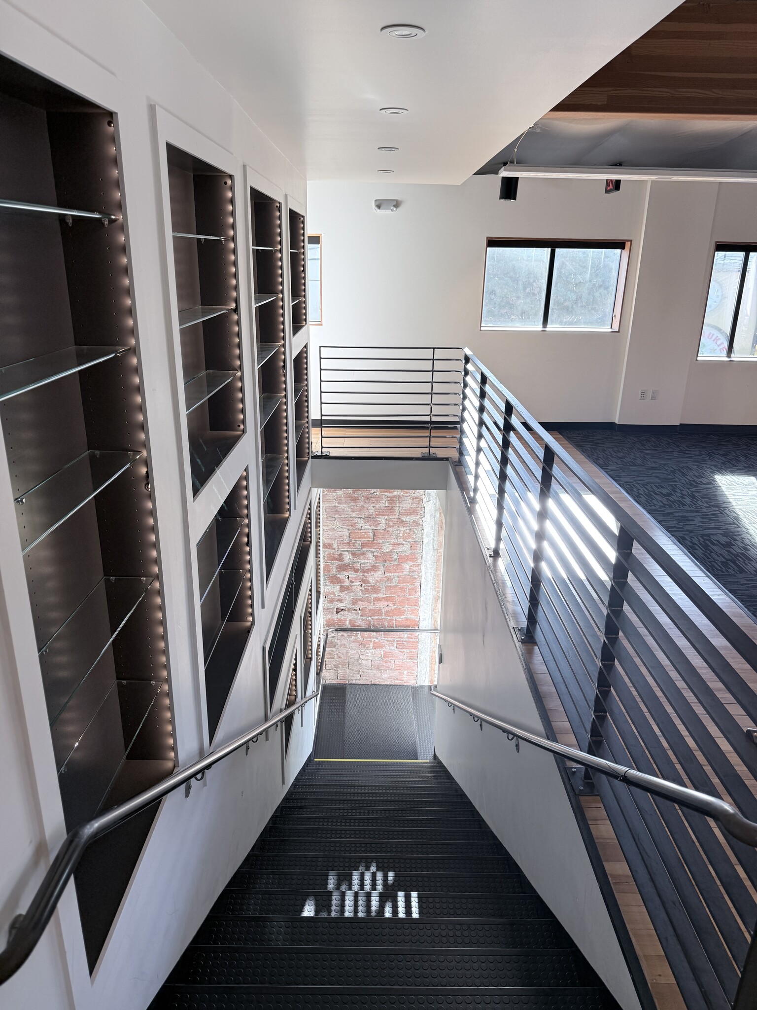 1935 SE Jefferson St, Milwaukie, OR à louer Photo intérieure– Image 1 sur 11