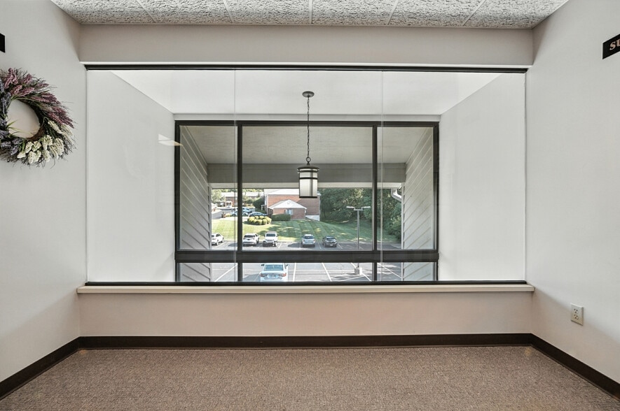 View Photo