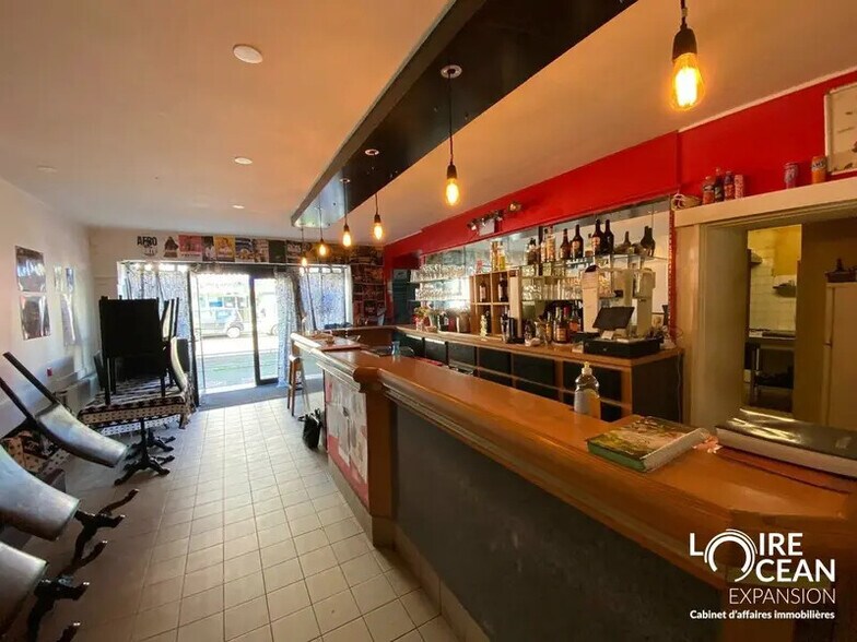 Local commercial dans Rezé à louer - Photo intérieure – Image 2 sur 10