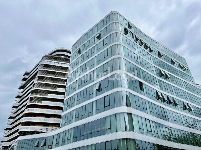 Bureau dans Lille à louer - Photo de l’immeuble – Image 2 sur 10