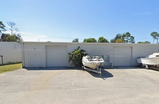 Plus de détails pour 8945 N. Fk. Drive, North Fort Myers, FL - Industriel/Logistique à louer