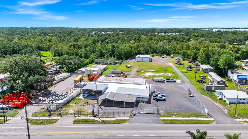 10909 E US Highway 92, Seffner, FL à vendre - Photo de l’immeuble – Image 2 sur 2