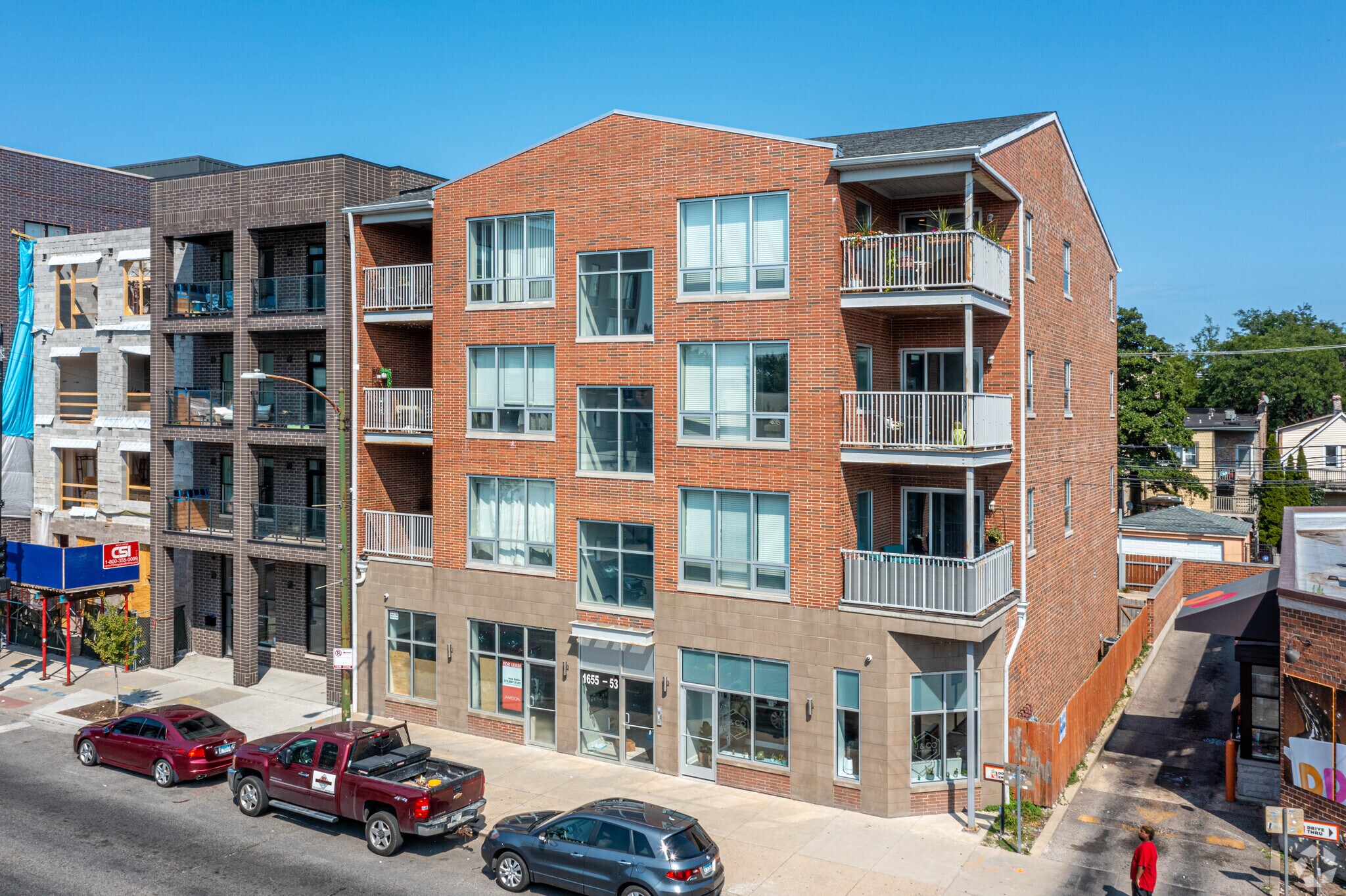 1655-1657 N Western Ave, Chicago, IL à louer Photo principale– Image 1 sur 3