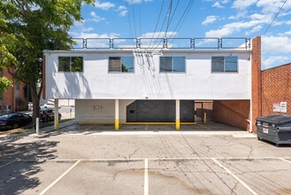 9024 W Olympic Blvd, Beverly Hills, CA à louer Photo de l’immeuble– Image 2 sur 40