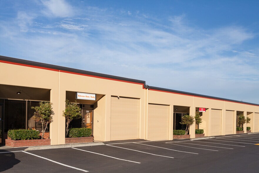 309 S Cloverdale St, Seattle, WA à louer - Photo de l’immeuble – Image 2 sur 7