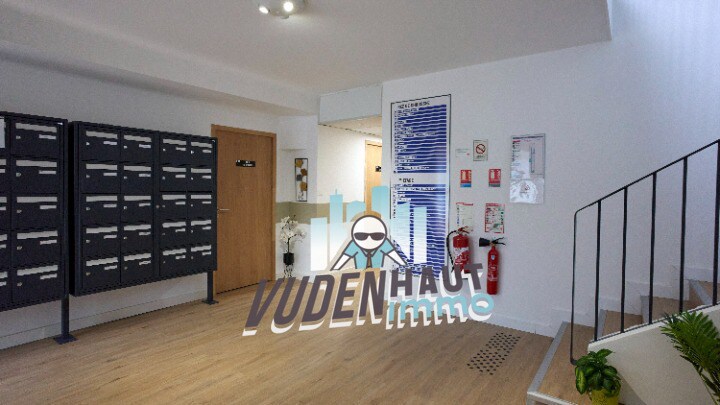 Bureau dans Toulouse à vendre Hall d’entrée– Image 1 sur 10