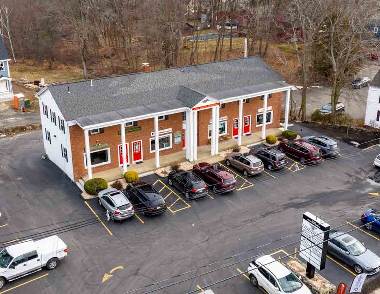 35-41 W Main St, Georgetown, MA à louer - Photo de l’immeuble – Image 1 sur 5