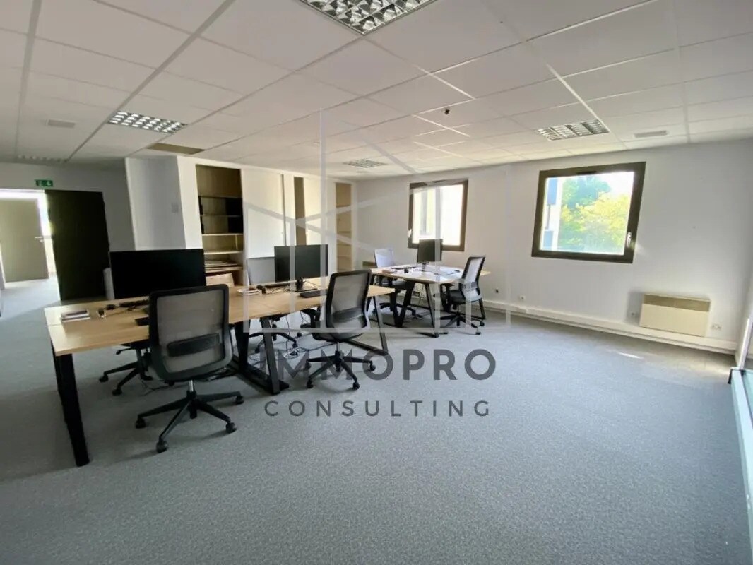 Bureau dans Bois-Guillaume à louer Photo intérieure– Image 1 sur 4